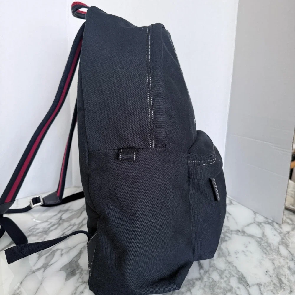 Gucci Large Crest-Print Backpack in Blue Fabric, 821643